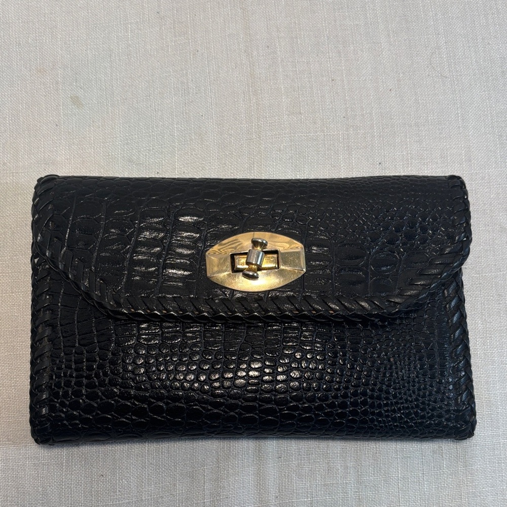 Handmade Black Crocodile-Embossed Leather Clutch Gold-tone Turnlock Closure